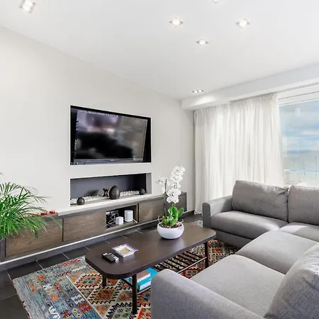 Apartment 3 Bedrooms Duplex Penthouse - Monaco Border 2min Walking Distance Roquebrune-Cap-Martin