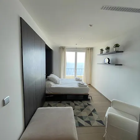 Apartment 3 Bedrooms Duplex Penthouse - Monaco Border 2min Walking Distance